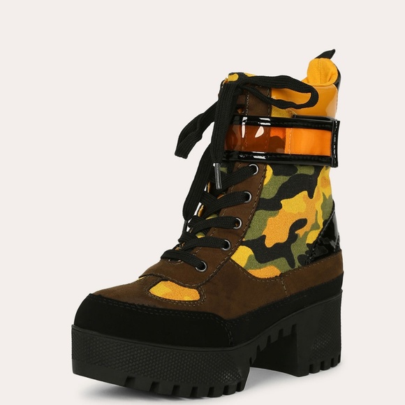 NEW🔥Camo Combat Booties Lace Up Lug Sole Med Heel - Picture 4 of 7